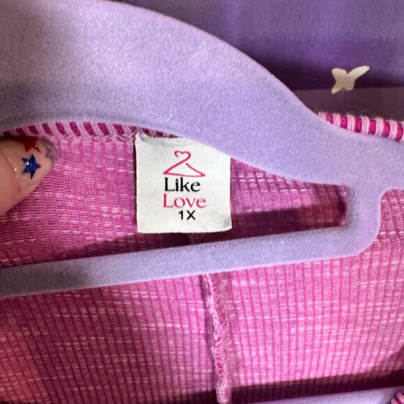 Like Love - Chic Pink V-Neck Blouse - Magenta - 1X - Picture 2 of 6